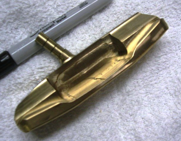 Alum Bronze 007 cs cavity.JPG