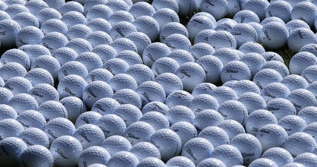 Spieth_Mosaic_Golf-Balls.JPEG